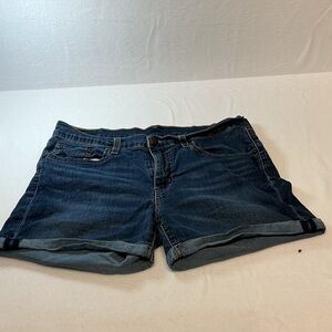 Levi's Dark Blue Jean Shorts size 30. (0266)